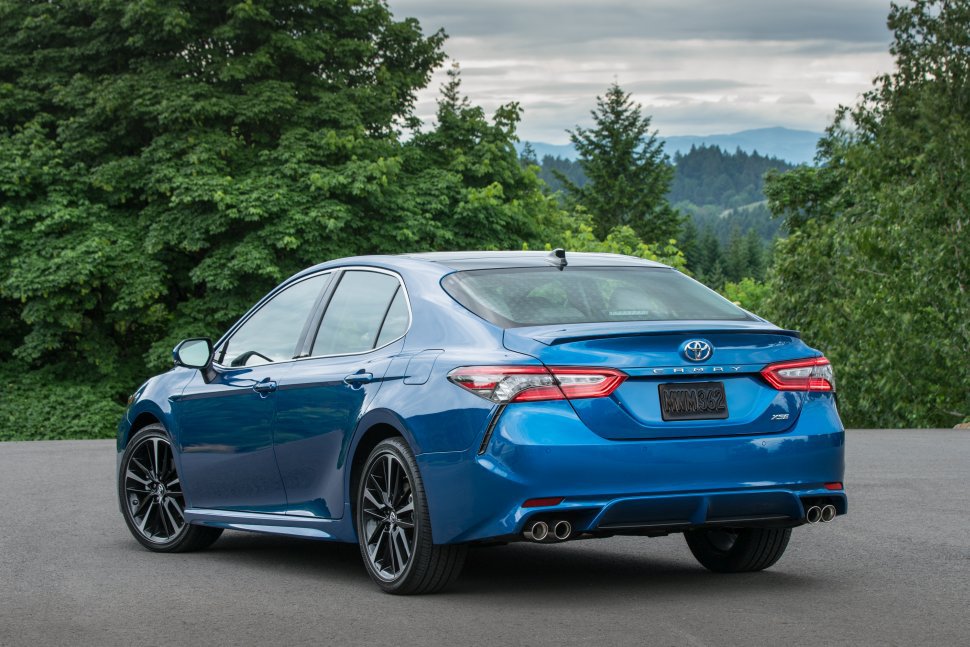 Toyota Camry VIII (XV70) 3.5 V6 (301 Hp) Automatic